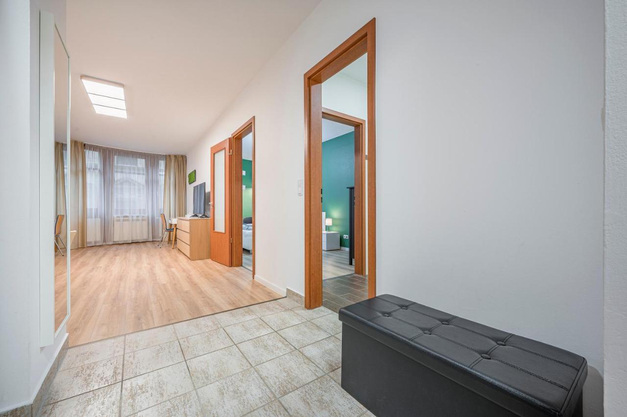 Modern Apartment With Garage Budapeste Exterior foto